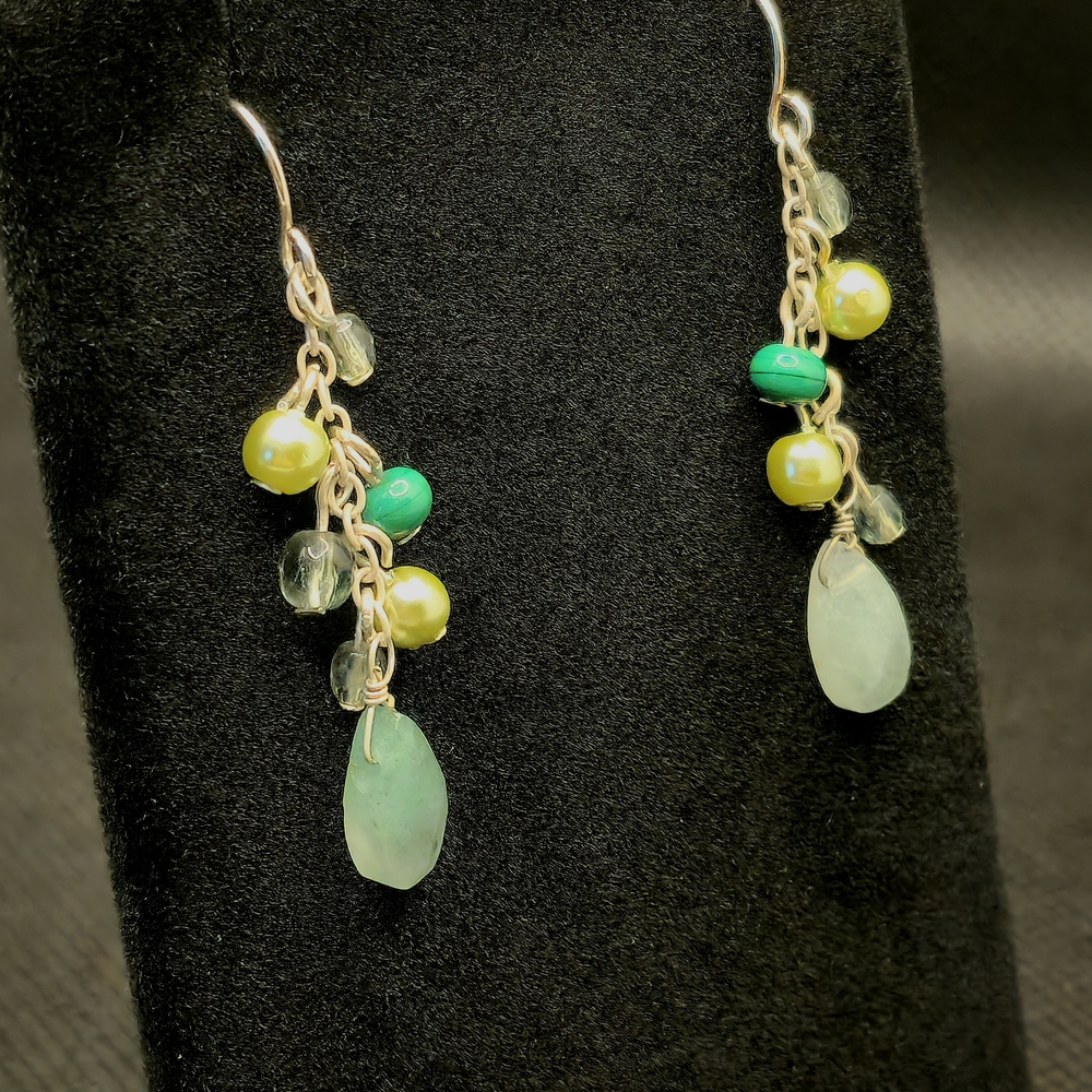 Vintage Handmade Sterling Silver Jade Dangle Earrings - Picture 3 of 4